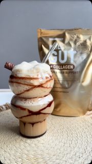 Werbung- Einen Eiskaffee, der gut ist für Darm, Haut & Haare?
Kein Problem mit Daily Gut +Collagen Iced Coffee von @mybraineffect 
Damit erfrischt du dich nicht nur, sondern tust einfach auch was gutes für deine Verdauung und dein Aussehen!
Schnell & unkompliziert angerührt-mit Milchsufschäumer entsteht super fester Milchschaum!
Ich trinke ihn jeden Nachmittag, wenn die Lust auf was „Schönes“ kommt (der süße Zahn 🙄)-viel besser als Schoki!
Probier es unbedingt völlig risikofrei aus mit der 60 Tage Geld-zurück-Garantie! Mit SANDRA20 bekommst du immer maximal Rabatt auf alles!
In unserer Familie stehen inzwischen alle auf die Daily Gut Sorten (besser als Flohsamen 😜).
Ich bin auf deinen Erfahrungsbericht gespannt!!!

#dailygut #braineffect #braineffectrabattcode