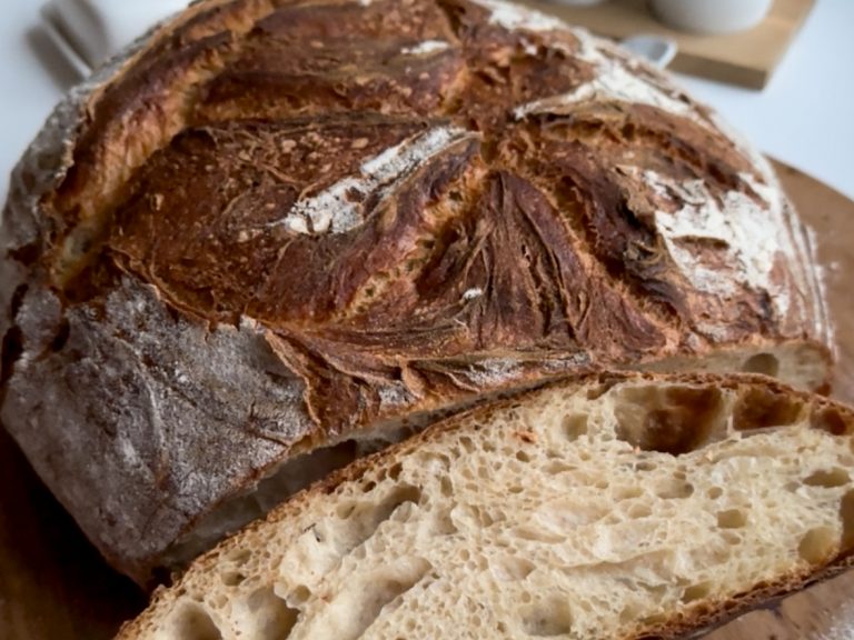 Buttermilch Sauerteigbrot