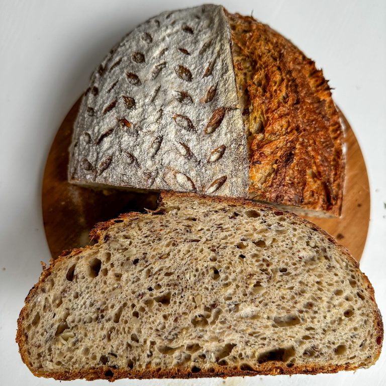 Mehrkorn Sauerteigbrot