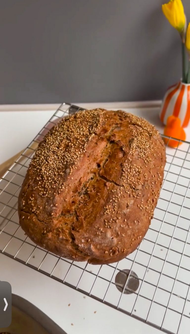 Körnermischbrot mit Quark und Hefe