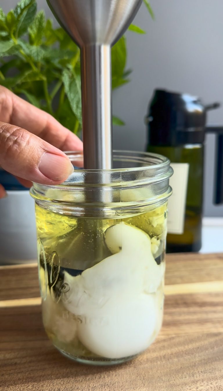Fettarme Mayonnaise aus gekochten Eiern