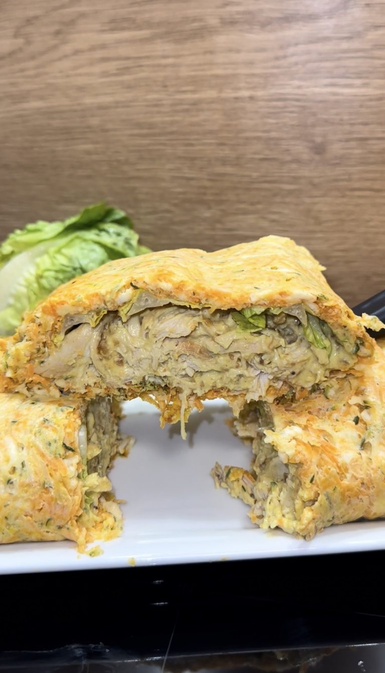 Curry-Dattel-Pulled-Chicken-Rolle